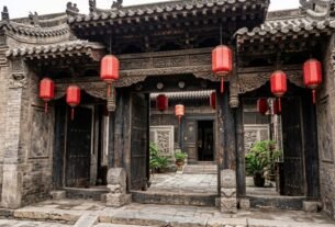Muralhas, templos e quase 4 mil lojas e residências tradicionais: a cidade chinesa que foi um importante centro bancário e preserva séculos de história em suas ruas antigas
