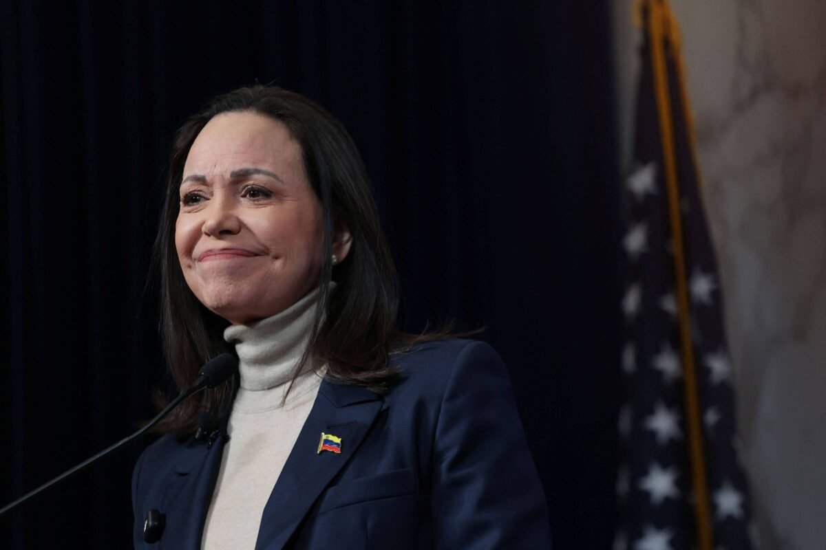 Negociação na Venezuela avança para definir eleições e permitir que opositores possam concorrer