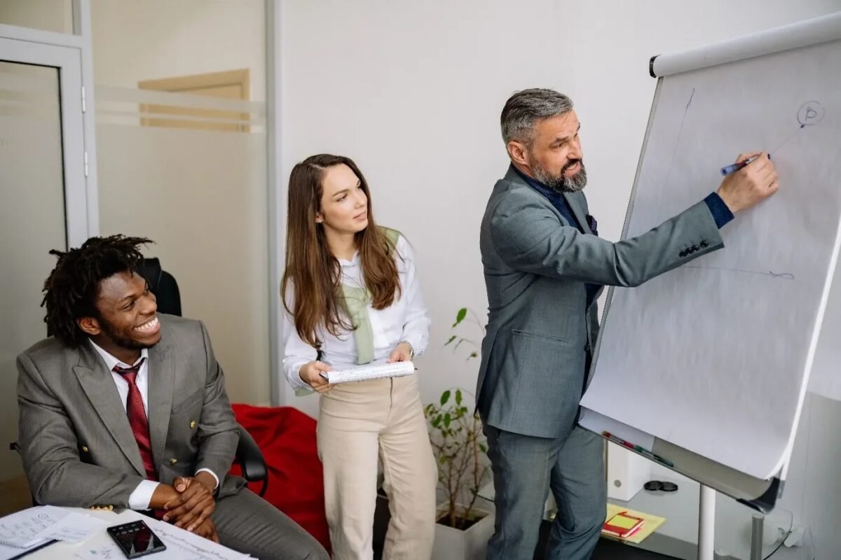 Nem MBA, nem mindfulness: o próximo hack de liderança é apanhar
