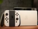 Nintendo Switch OLED com Mario Bros. Wonder e Nintendo Switch Online em promoção