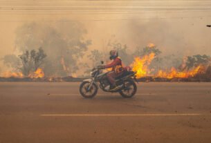 No Amazonas, ensaio geral para um futuro em chamas