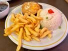 No Esquina do Souza, arroz com feijão cai bem com pastéis e coxinhas