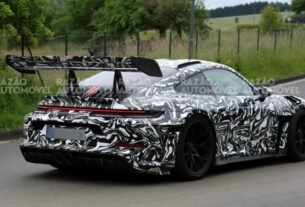 Novo Porsche 911 GT3 RS poderá encerrar tradição com mais de 20 anos