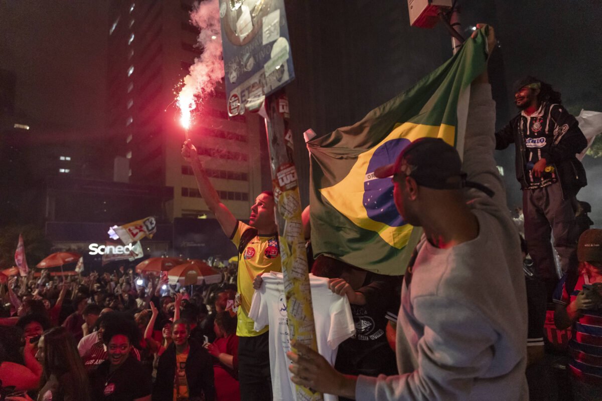 O Brasil barrou a extrema direita