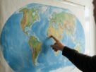ONU aprova por 164 a 1 incentivo ao mapa Equal Earth, que corrige distorções e mostra o Brasil quase 4 vezes maior que a Groenlândia