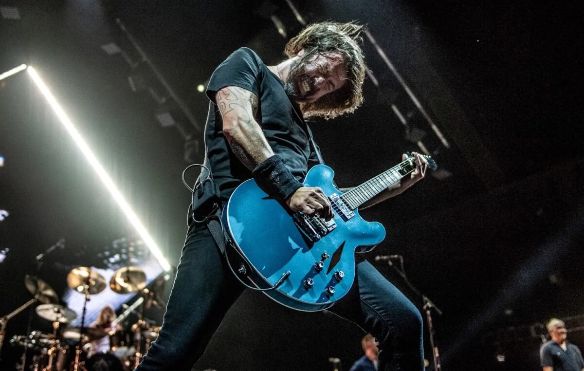 Os melhores discos do Foo Fighters segundo fãs da banda