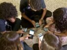 Pesquisa mostra que 82% são contra crianças de até 3 anos com celular
