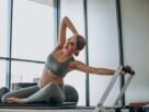 Pilates: 5 exercícios para melhorar a postura e a mobilidade no dia a dia
