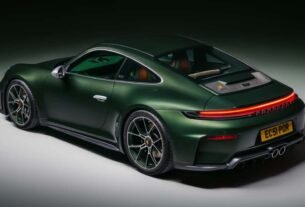 Porsche Builds A Rare 911 GT3 To Celebrate 75 Years In Britain