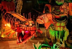 Qual é a origem do Festival de Parintins?