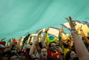 Quem domina as redes domina as narrativas?
