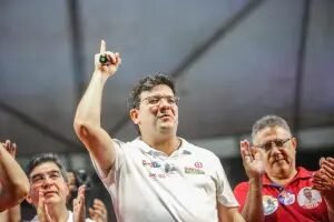Rafael Fonteles: Nunca tratei com Lula ou qualquer outra pessoa sobre cargos
