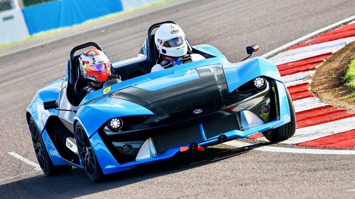 Remember The Zenos E10 Sports Car? It's Back