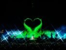 Robbie Williams reafirma posto de rei do entretenimento em show cheio de hits em São Paulo