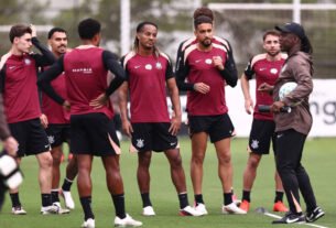 Rodada de 4 dias do Brasileiro tem confronto direto contra a queda e líderes como visitantes em meio à Libertadores