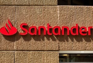 Santander (SANB11) divulga balanço nesta quarta: o que esperar do banco?