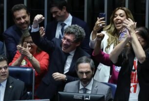 Senado aprova fim da escala 6x1 e redução da jornada de trabalho