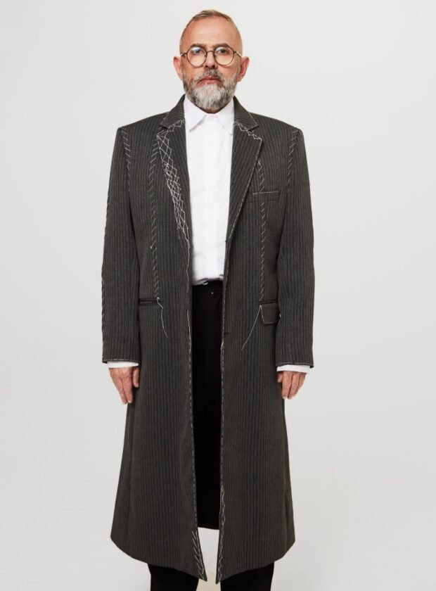 Série Muito Além da Moda revisita a trajetória de Paulo Borges, fundador da São Paulo Fashion Week