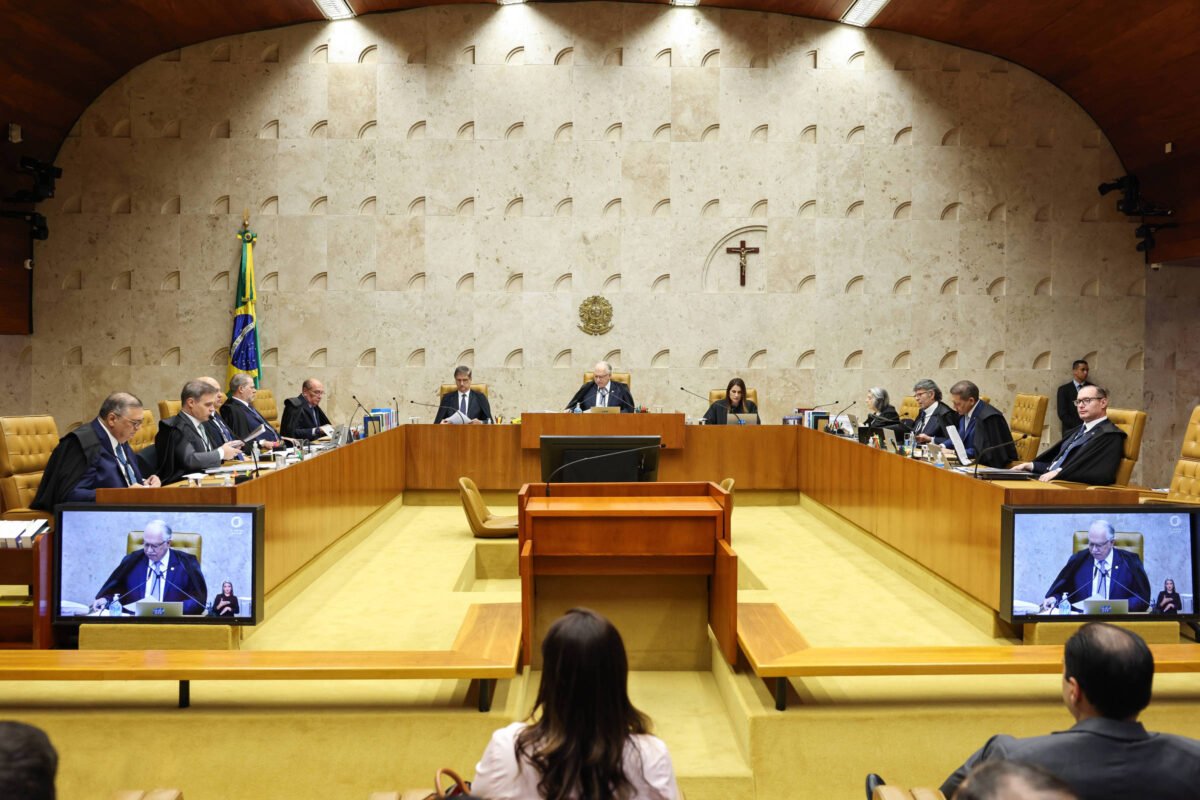 STF aprova regra que aumenta contribuição de servidor aposentado por doença grave; entenda