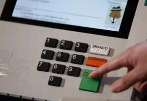 STF estende horário de votação em duas horas, até às 19h
