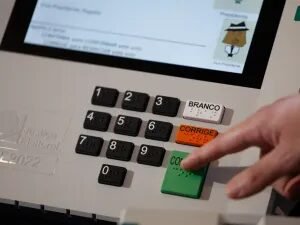 STF estende horário de votação em duas horas, até às 19h