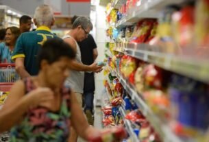 Supermercado é o que mais pesa no bolso dos brasileiros, aponta pesquisa