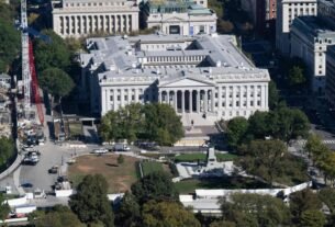 Tesouro dos EUA retira Venezuela da lista de países sujeitos a restrições de investimentos