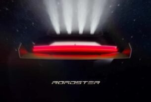 The Tesla Roadster Debuts Tonight: Watch The Livestream