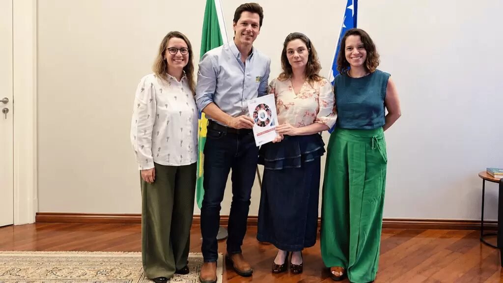 Todos Pela Educação dialoga com novas gestões estaduais sobre prioridades educacionais para 2027-2030