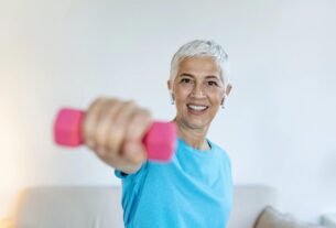 Treino depois dos 40: o que muda na menopausa e como adaptar