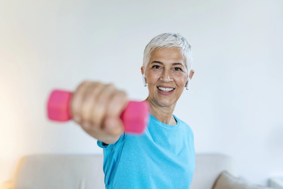 Treino depois dos 40: o que muda na menopausa e como adaptar
