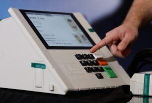 TSE confirma 34,3 mil votos após 17h de domingo; só 1,4% das seções funcionaram até 19h