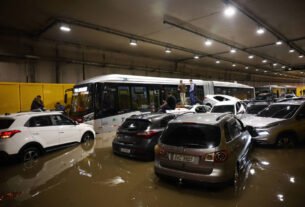 Túnel do Anhangabaú tem histórico de enchentes e depende de bombas para tirar água de rio enterrado