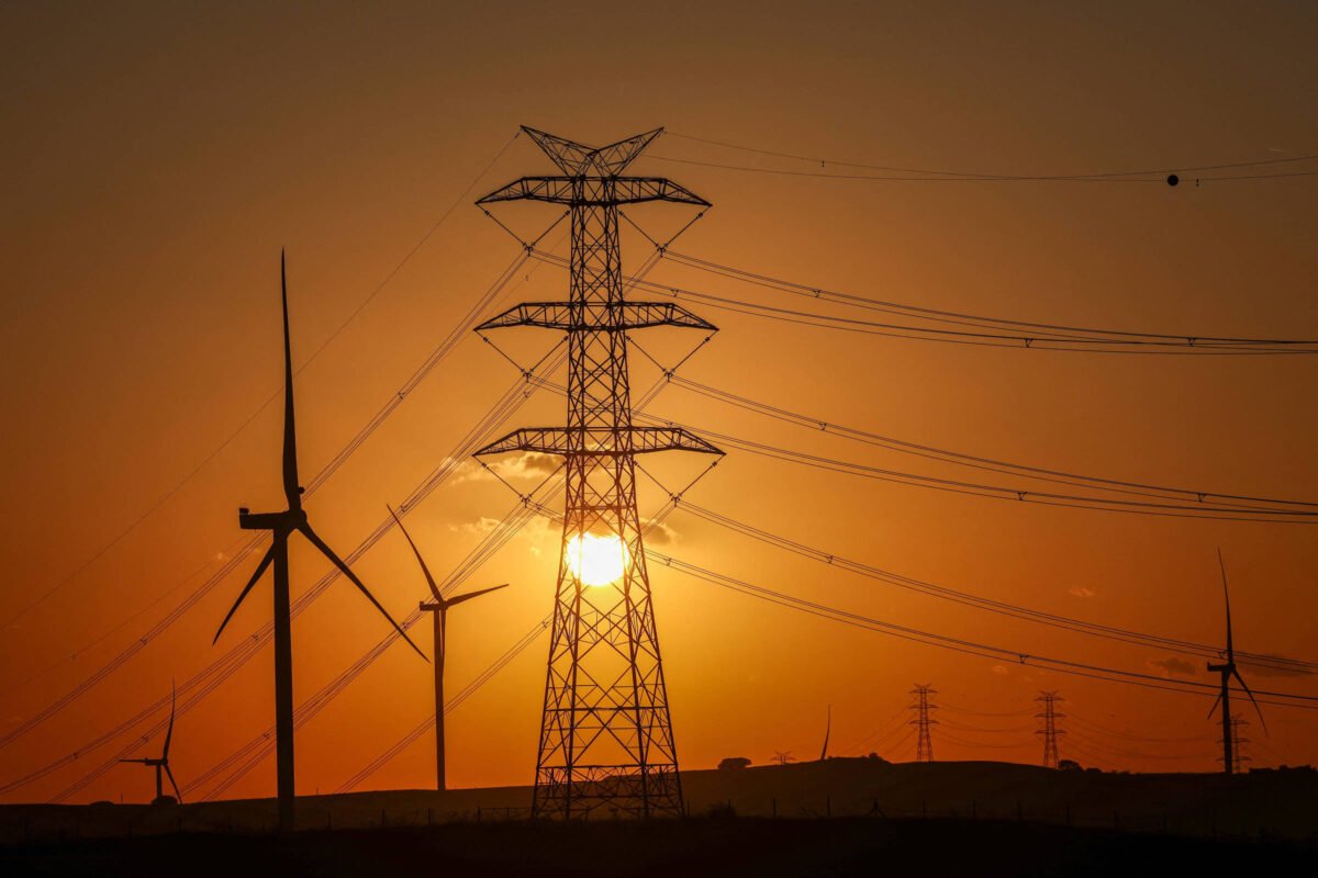 Turquia quer usar COP31 para acelerar eletrificação global, mas sem foco em renováveis