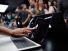 Veja o que dá para comprar com R$ 183 mil do MacBook Pro com tela touch, novo notebook da Apple