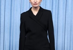 Veronica Leoni deixa a direção criativa da Calvin Klein