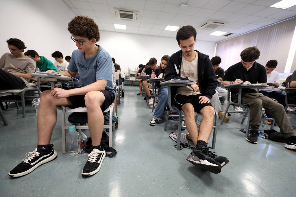 Vestibular da Unicamp exige interpretação e repertório, dizem professores