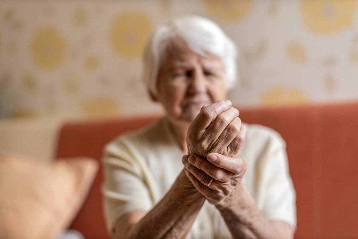Vida das mulheres nem sempre volta ao normal após melhora da artrite