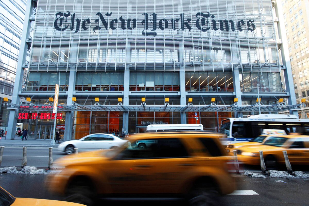 Wikipédia defende meio-termo em disputa judicial entre New York Times e OpenAI